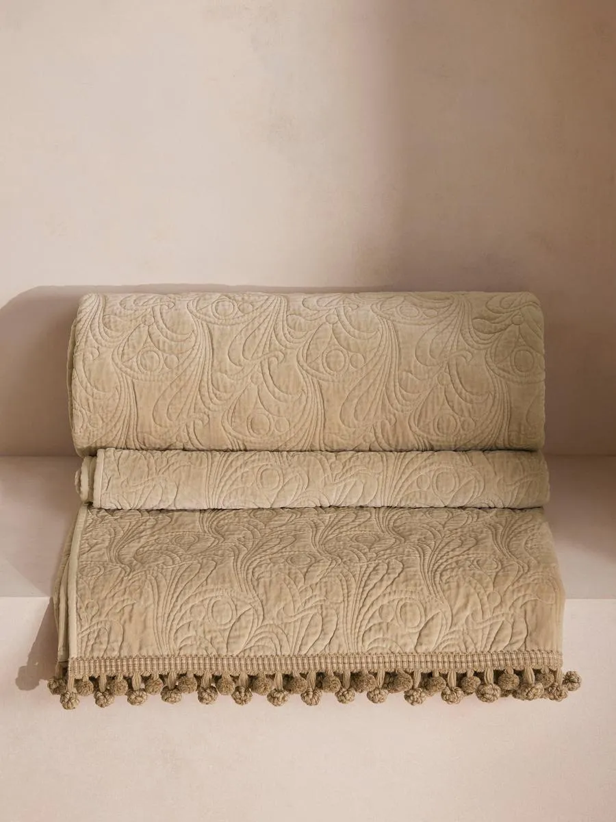 Obie Bedspread Cream, 240 x 260cm
