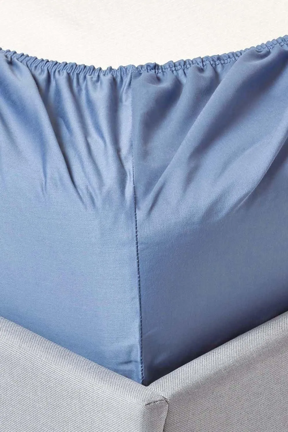 Homescapes Egyptian Cotton Deep Fitted Sheet 18 inch 1000 Thread Count in Blue 2