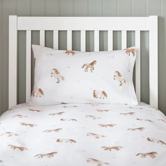 Pony Meadows Duvet Cover and Pillowcase Set 4