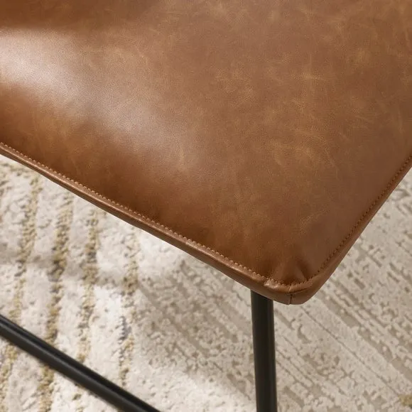 Saxon Faux Leather Lounge Chair 3