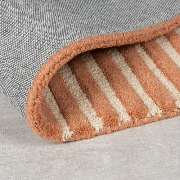 Lozenge Abstract Shaped Wool Rug 3