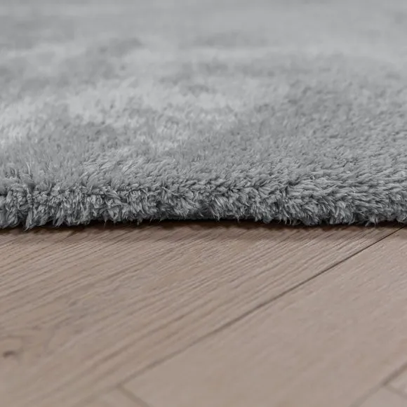 Supersoft Snuggle Rug 4