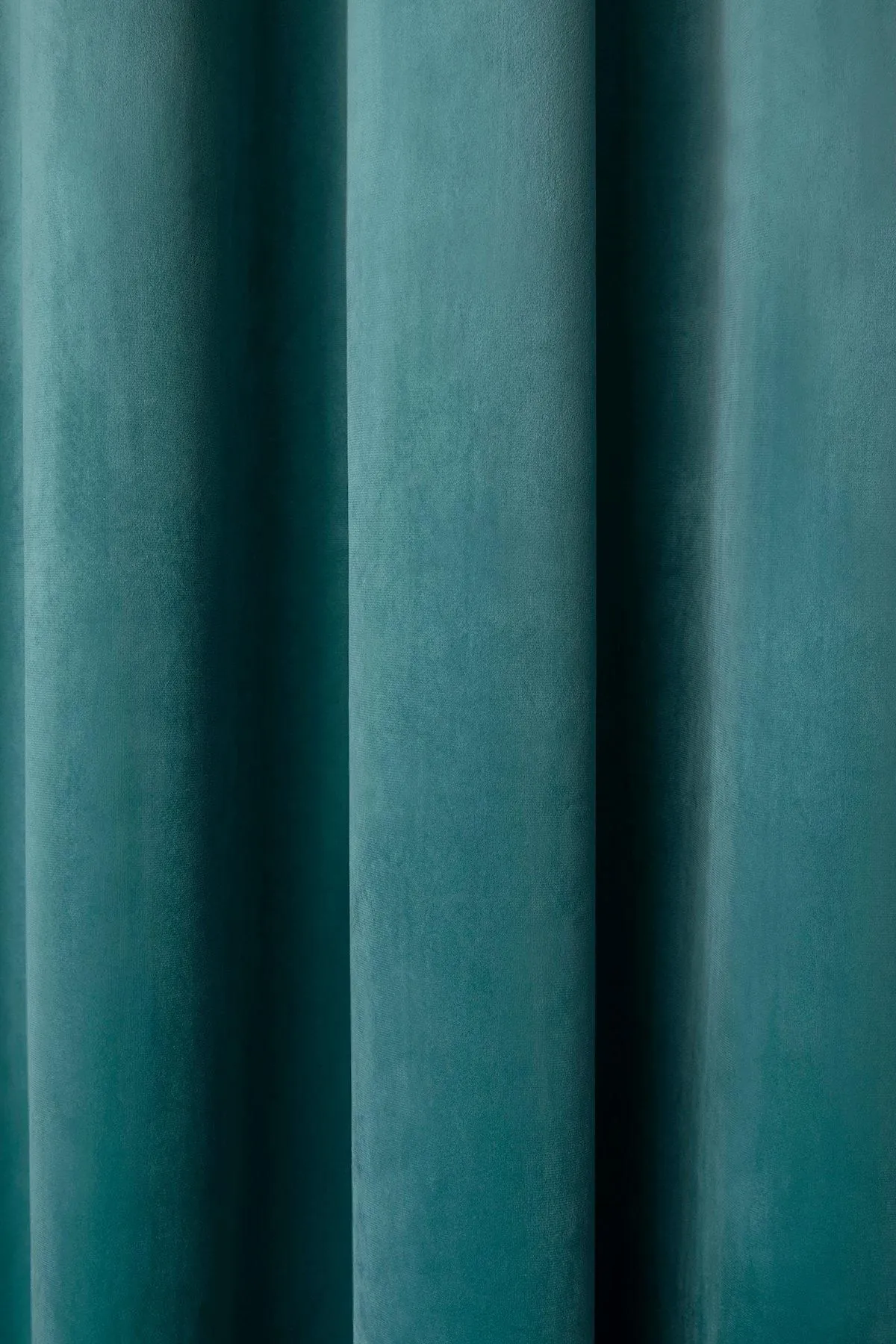 Laurence Llewelyn-Bowen Montrose' Velvet Blackout-Coated Pair of Eyelet Curtains in Teal 3