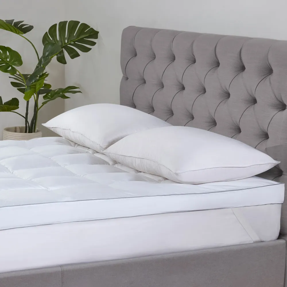 Home Collection Feels Like Down 8cm Extra Deep & Soft Mattress Enhancer, Double