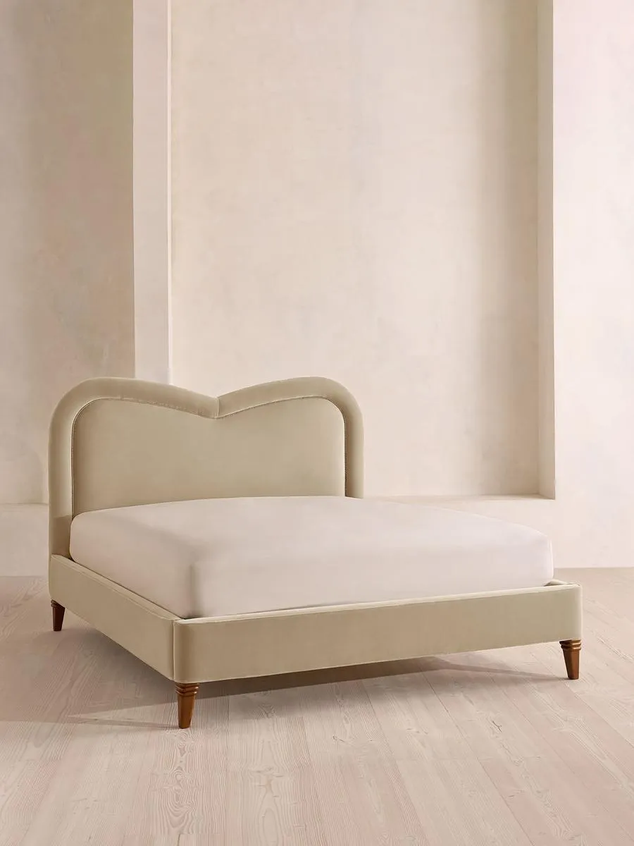 Keira Bed, King, Velvet, Oyster