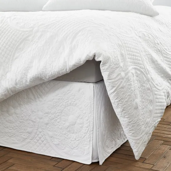 Mandalay Box Pleat Valance 1