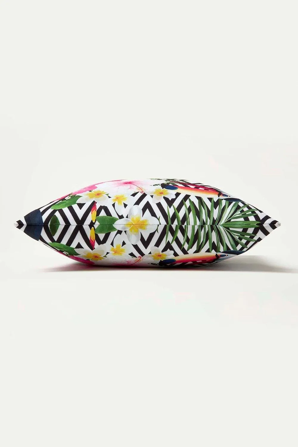 Homescapes Luxury Waterproof Tropical Toucan Outdoor Cushion 45 x 45 cm, Set of 2 in Pink 5