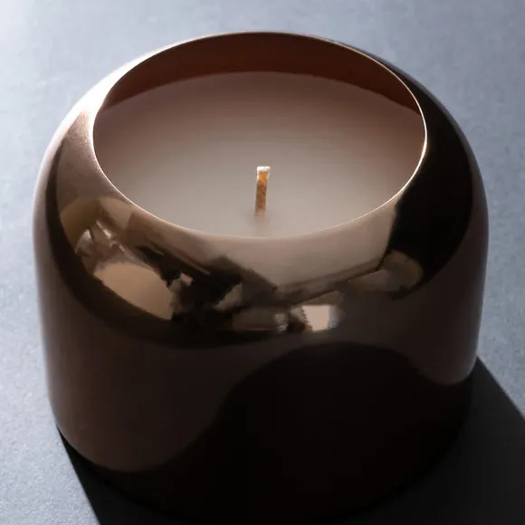 Luxe Bronze Oud & Vanilla Candle 3
