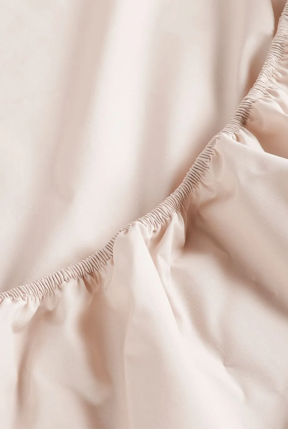 CHRISTY Pure Cotton Percale Fitted Sheets in Pink 5
