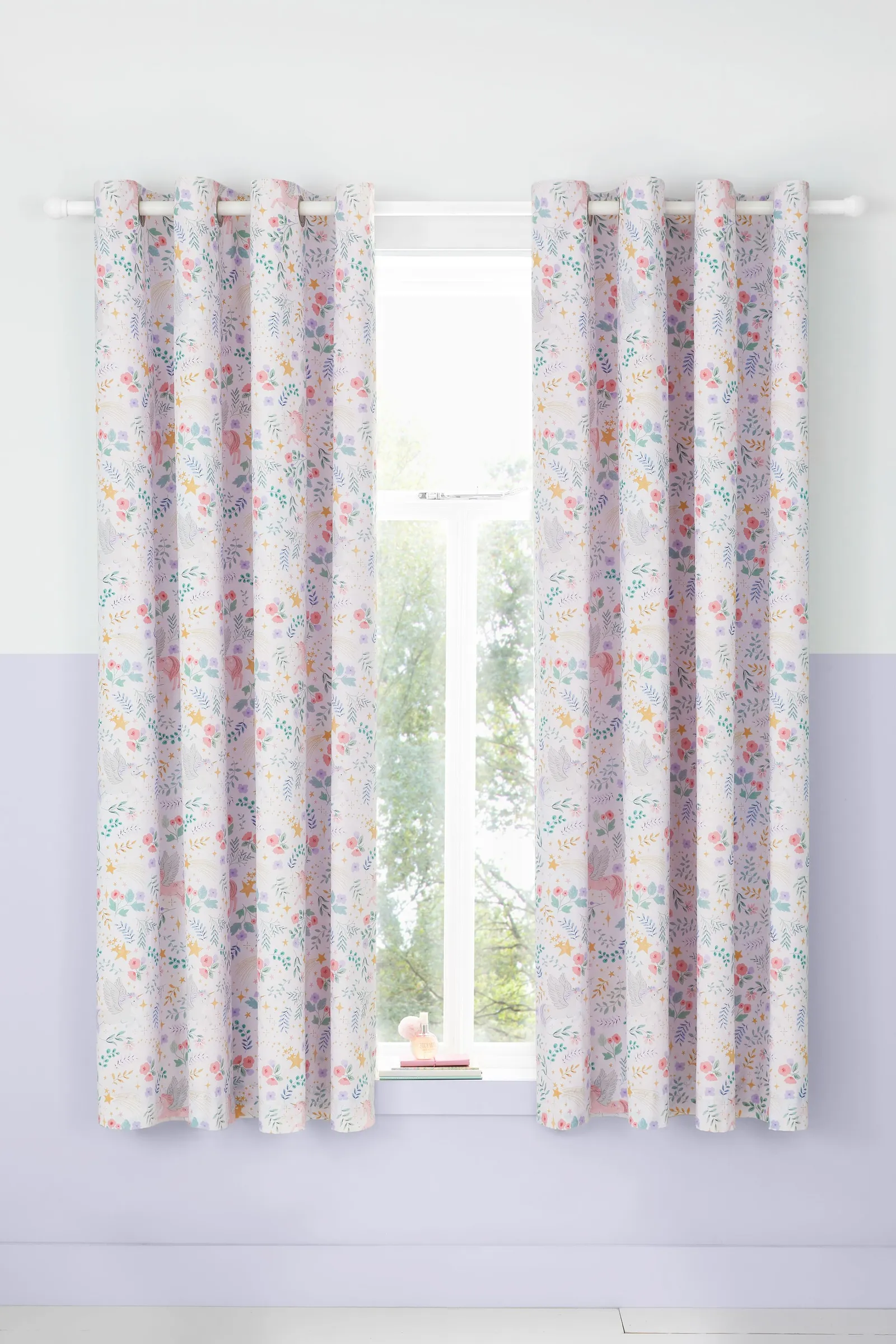 Catherine Lansfield Fairytale Unicorn Reversible Lined Eyelet Curtains in Pink 2