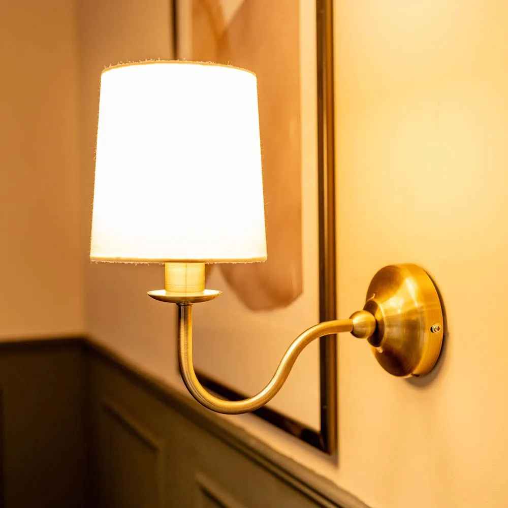 ValueLights Memphis Antique Gold Traditional Wall Light in Brown 5
