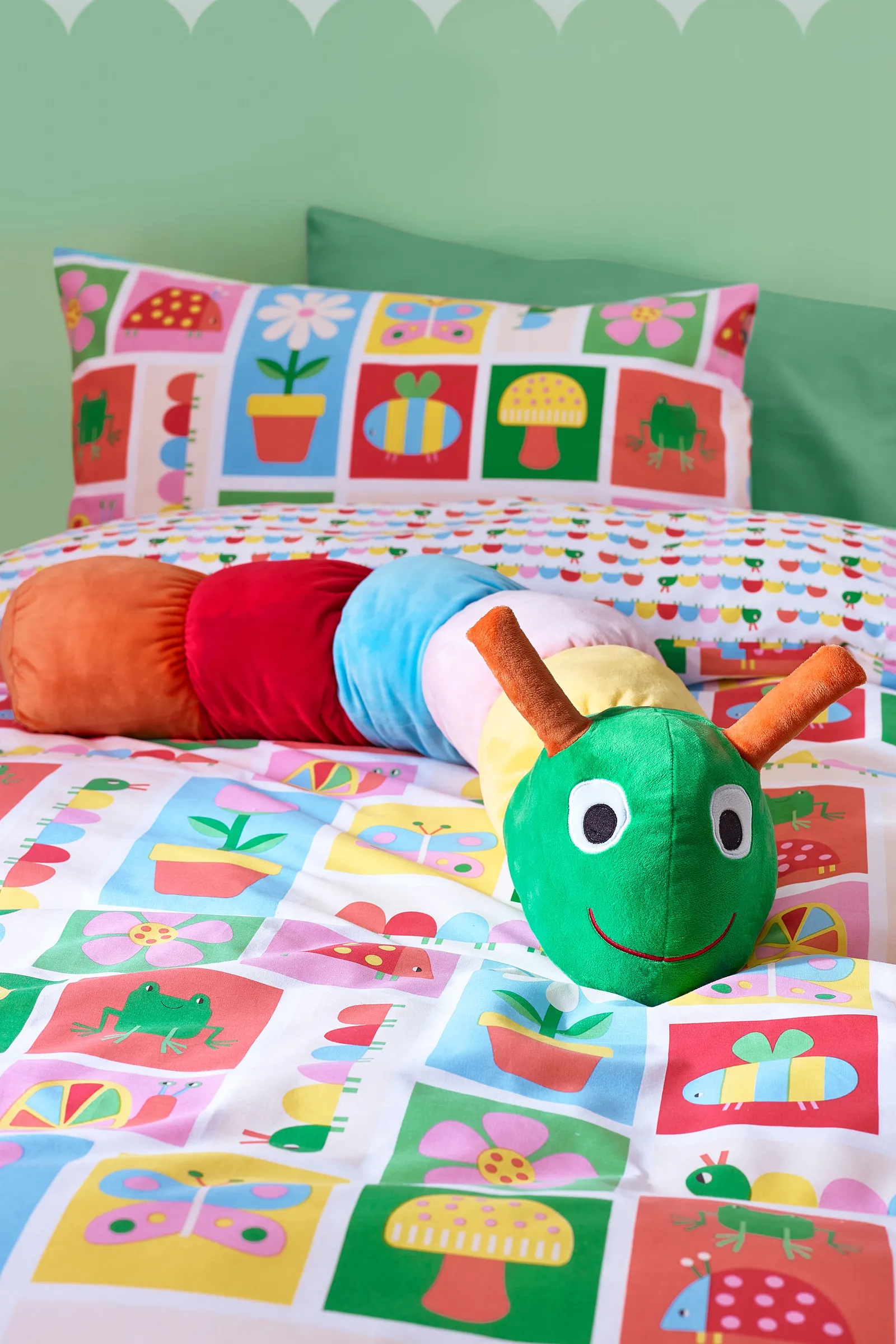Catherine Lansfield 'Charlee Caterpillar' 3D Shaped Cushion 2