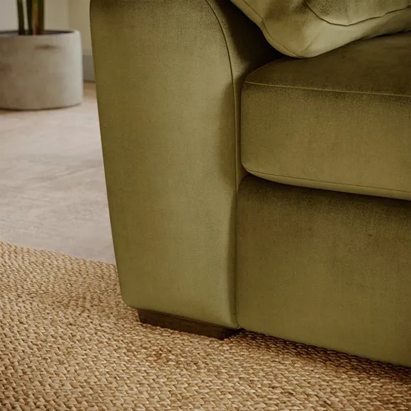 Milton Matte Velvet Snuggle Chair 5