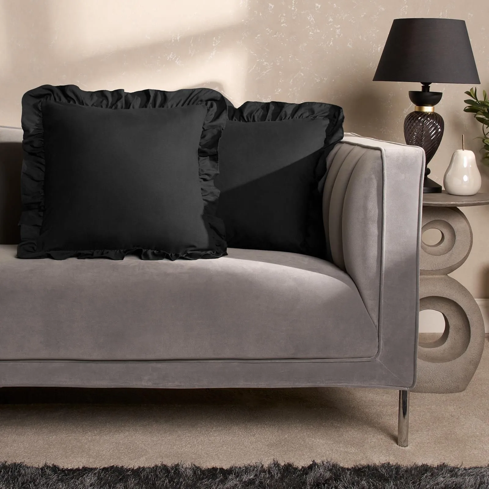OHS 2 x Plain Faux Linen Frill Cushion Covers in Black