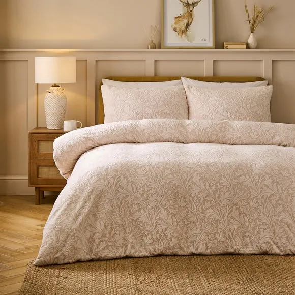 Bellamere Burnout Fleece Duvet Cover and Pillowcase Set 1