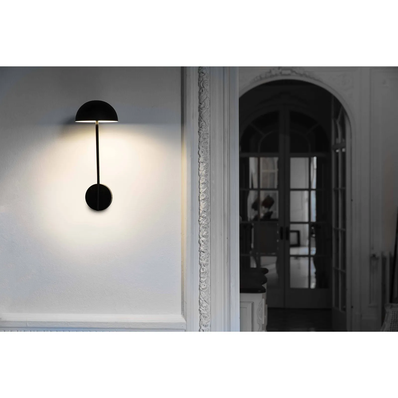 Netlighting Pure LED Wall Lamp Black Gold 6W 3000K 4