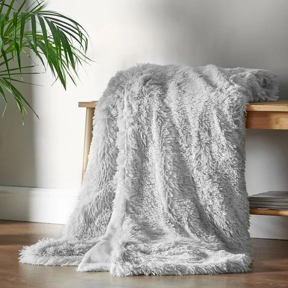Catherine Lansfield Cuddly Deep Pile Throw Blanket 1