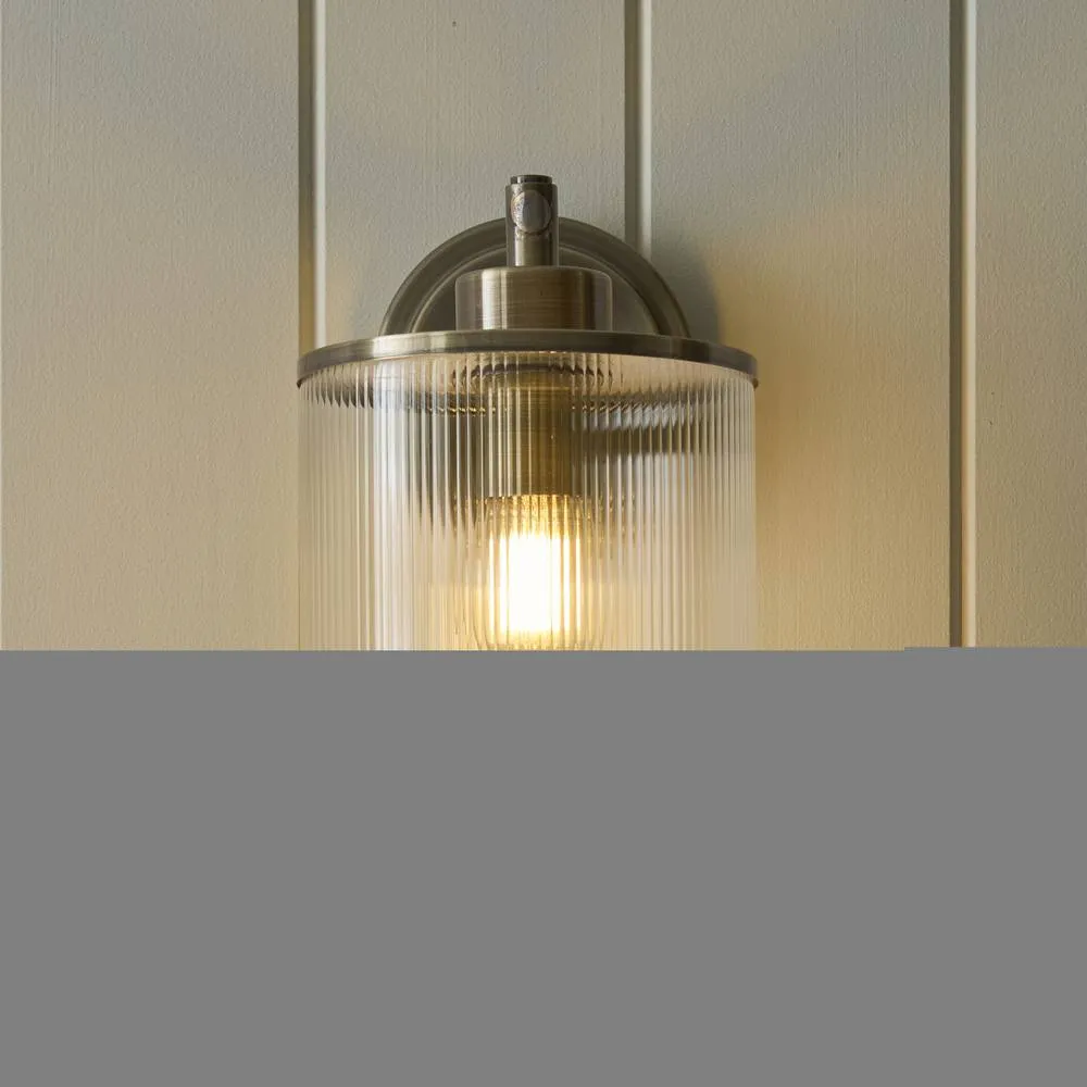 Netlighting Ridgeton Wall Lamp Antique Brass Clear Ribbed Glass in Gold 5