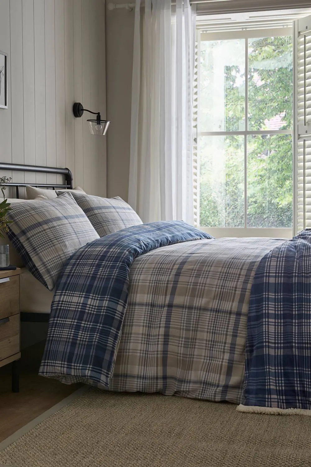 Dreams & Drapes 'Bennet Check' Brushed Cotton Duvet Cover Set in Navy 5