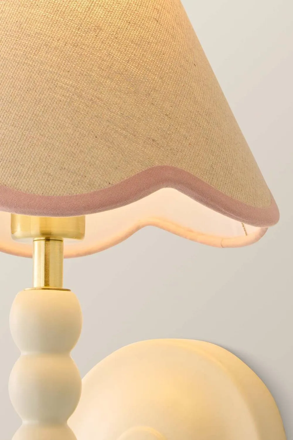 ValueLights Bobbins Cream Bobble Wall Light with Trim Linen Lamp Shade & Bulb in Baby Pink 4