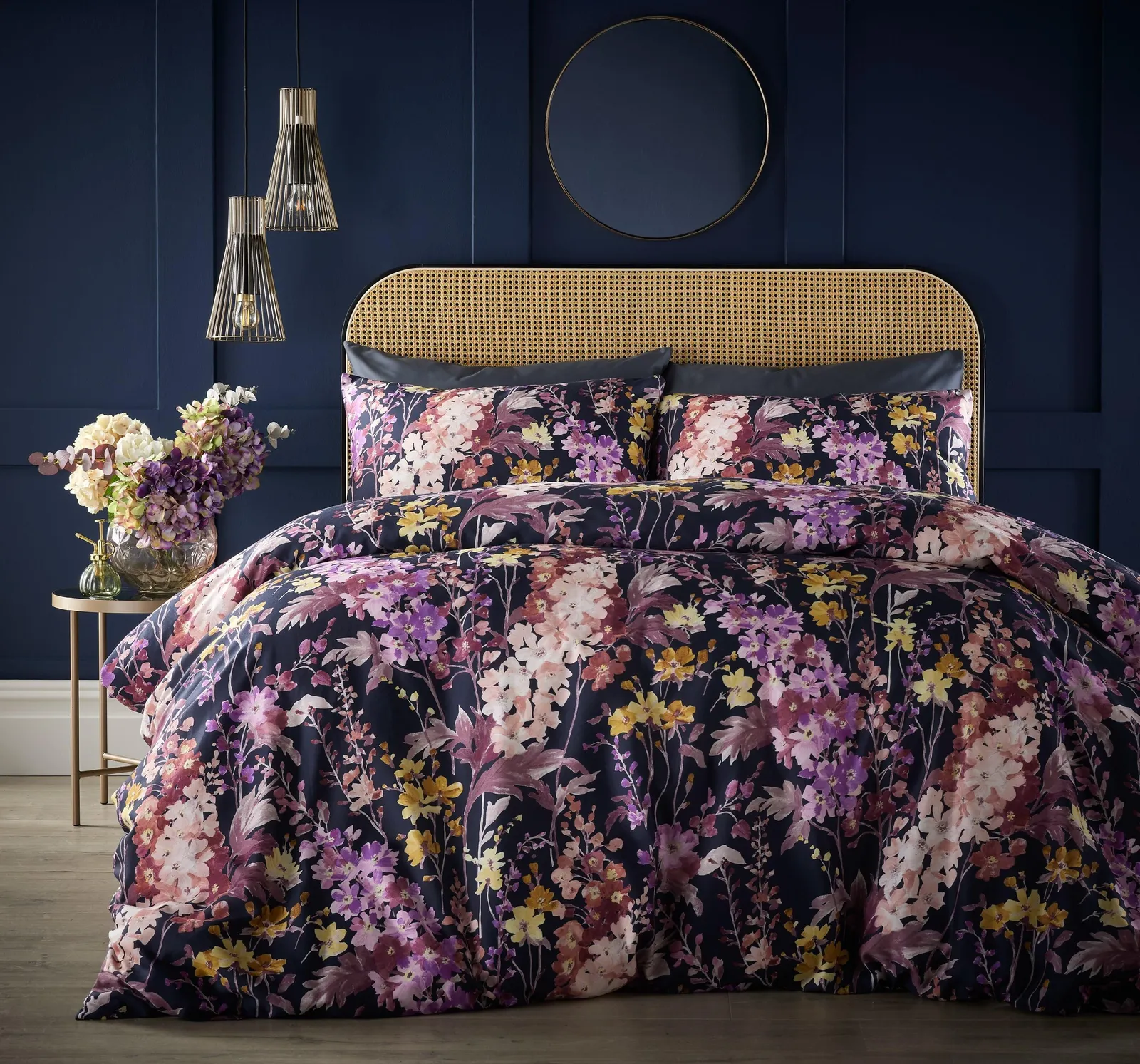 Vantona Boutique Range Clarence Duvet Cover Set - Multi