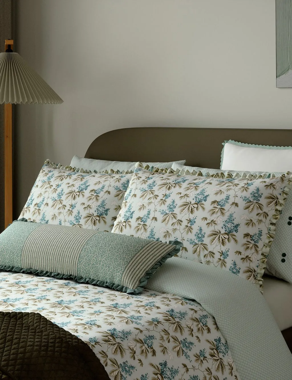 Bedeck of Belfast Pure Cotton Clarence Bedding Set Green Mix