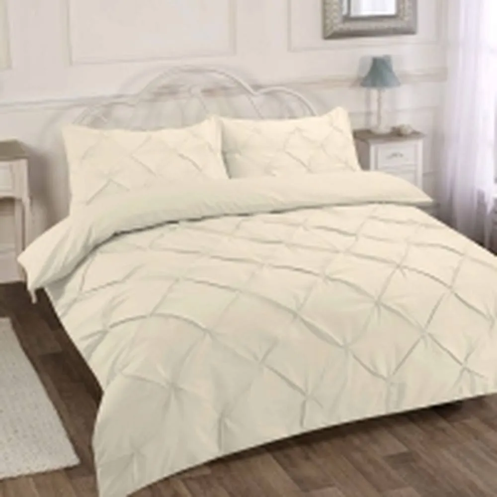 Homes-Linen Luxury Alexandra Pintuck Pleated Duvet Cover Set in Cream