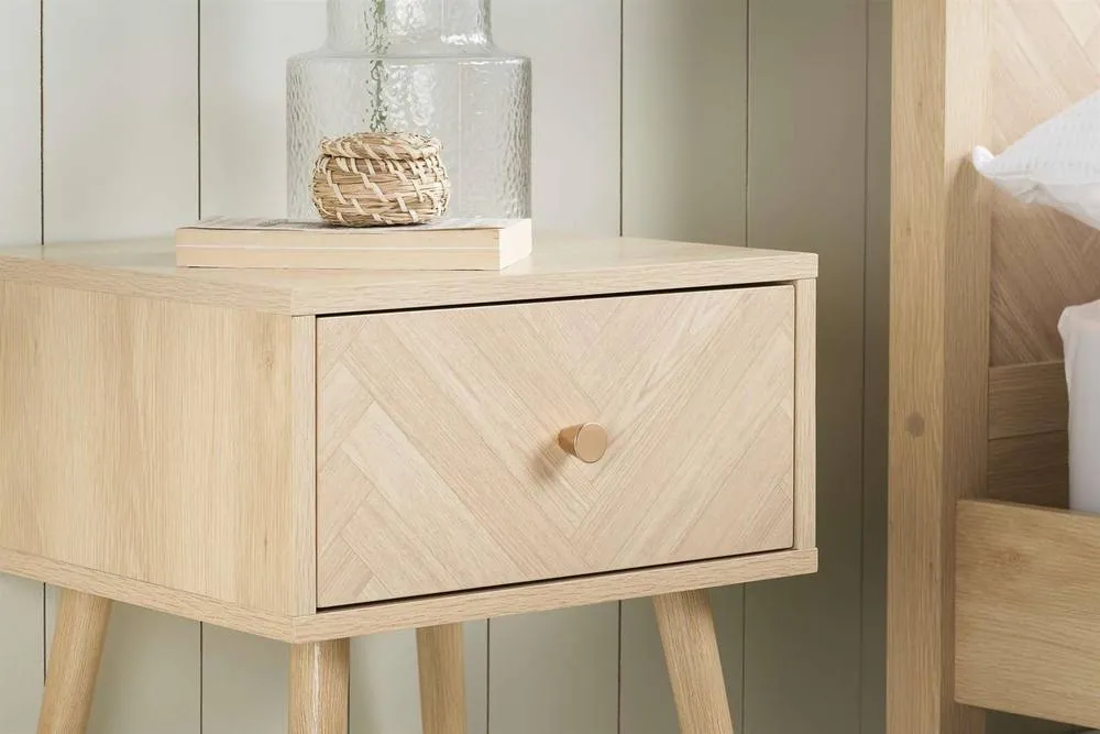 Birlea 1 Drawer Oak Brown Wooden Bedside Herringford in Light Oak 2
