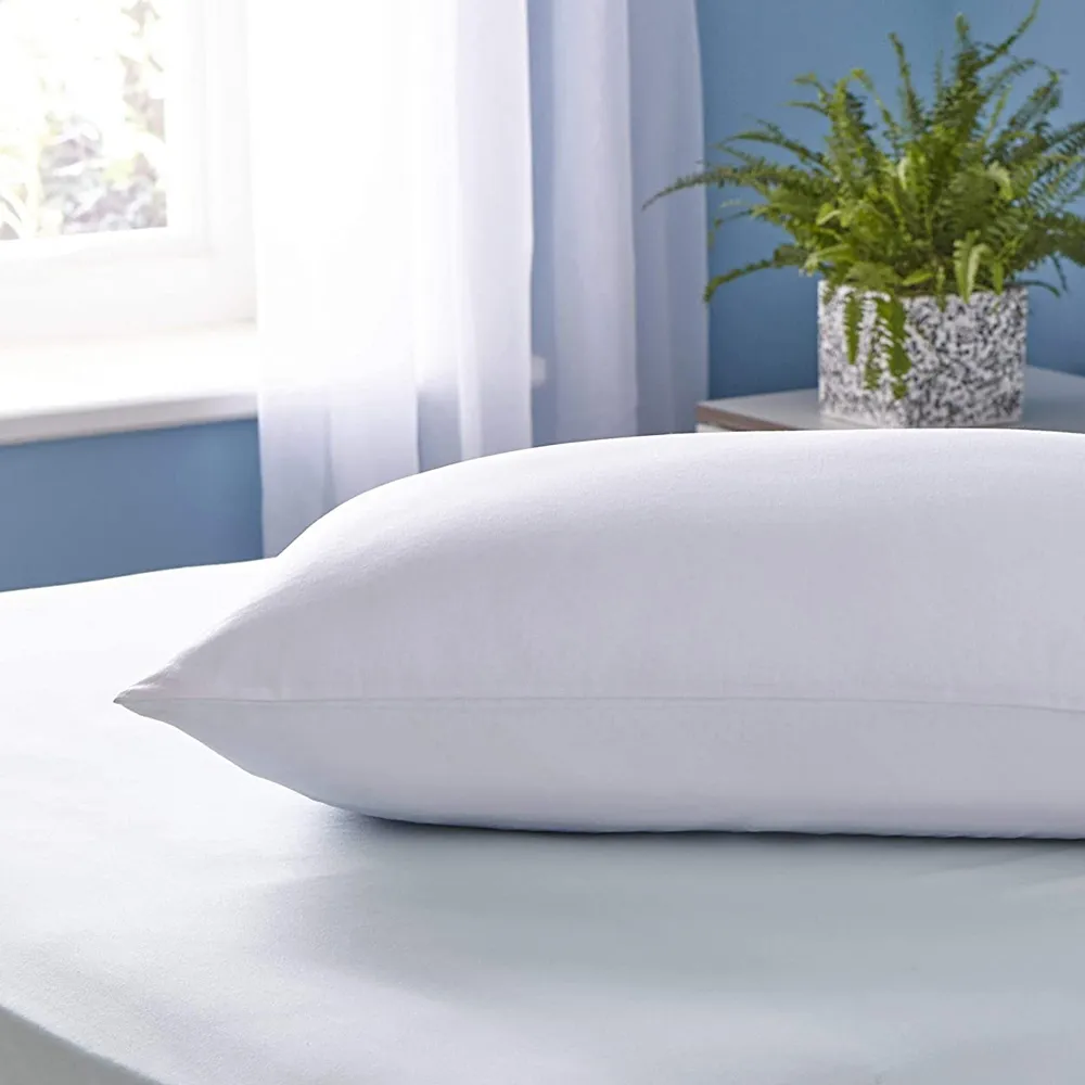 Silentnight Wellbeing Cool Touch Pillowcase
