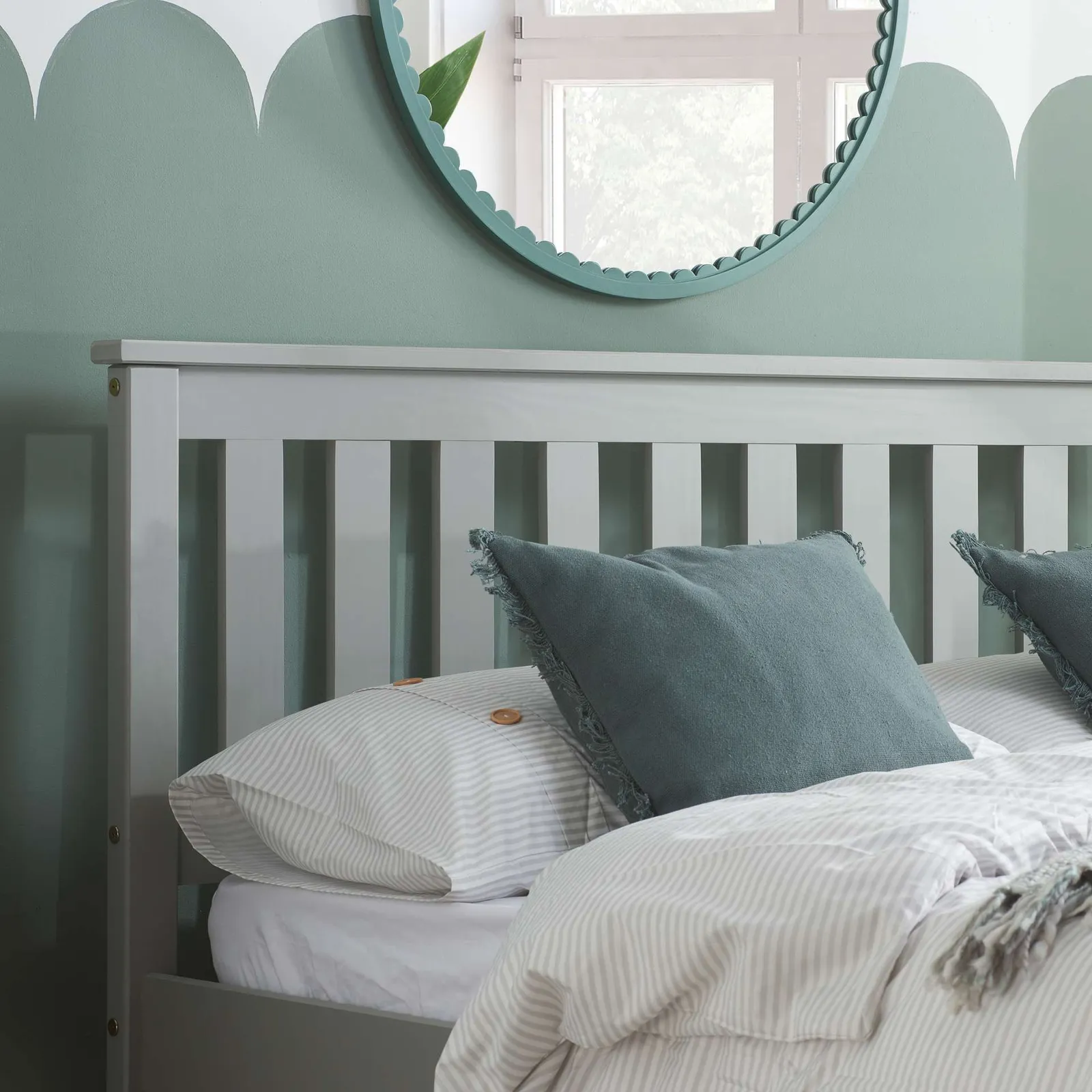 Birlea Denver Bed in Grey 2