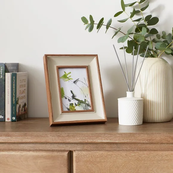 Olney Photo Frame 1