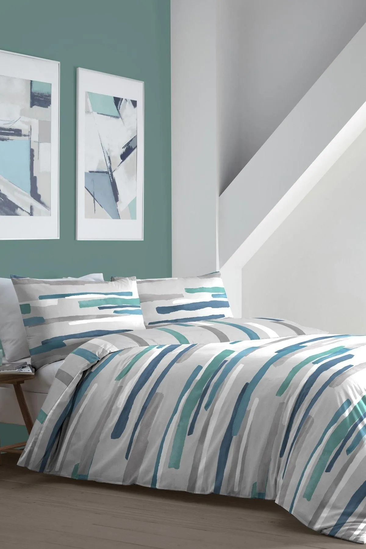 Fusion 'Clifton' Colourful Abstract Print Duvet Cover Set in Teal