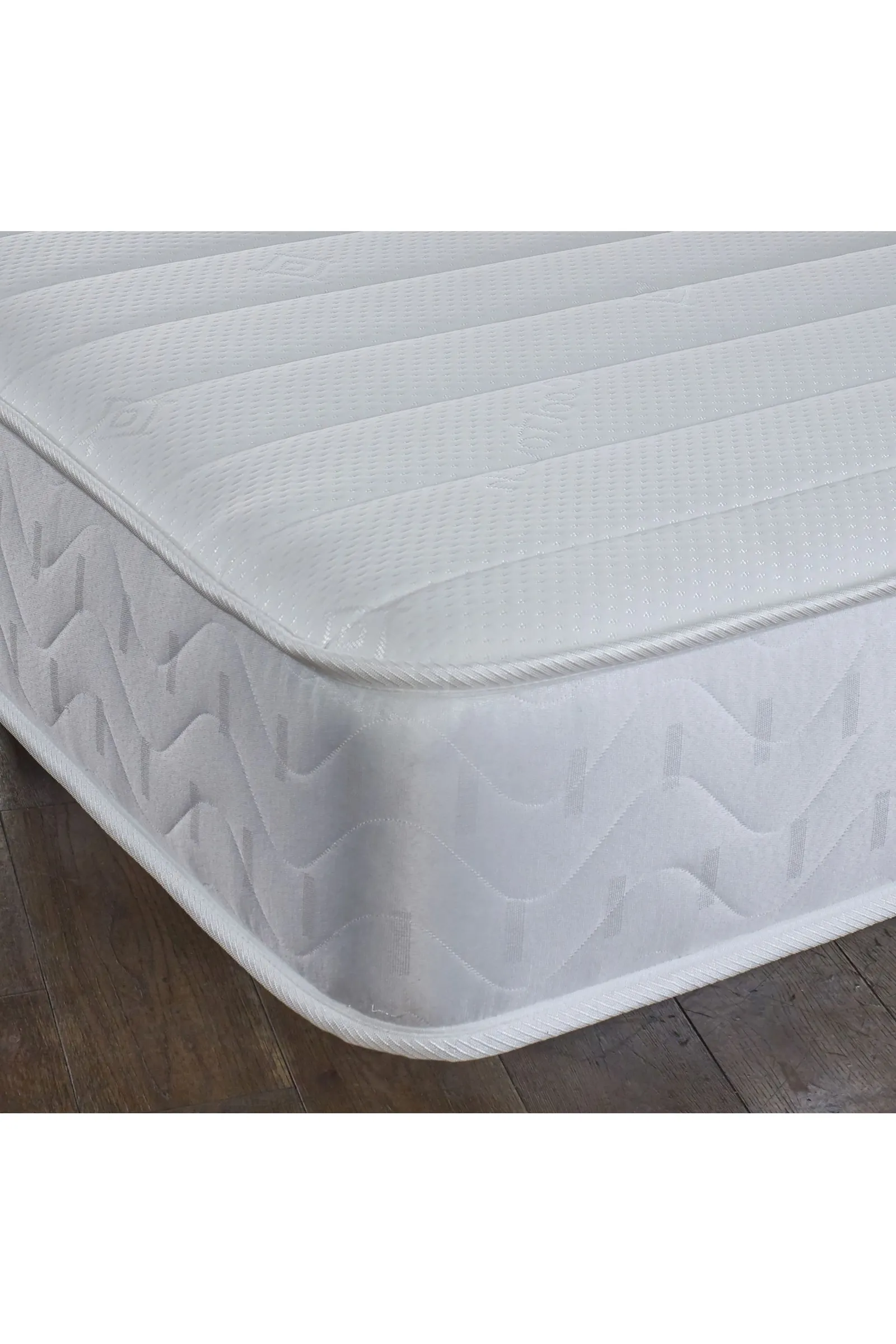 eXtreme Comfort Ltd Budget Memory Sprung Mattress Entry-Level Hybrid Design Comfortable in White 4