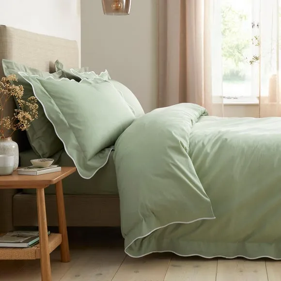Appletree Boutique Scallop Edge 200 Thread Count 100% Cotton Duvet Cover & Pillowcase Set