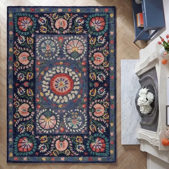 Hani Floral Wool Rug 6
