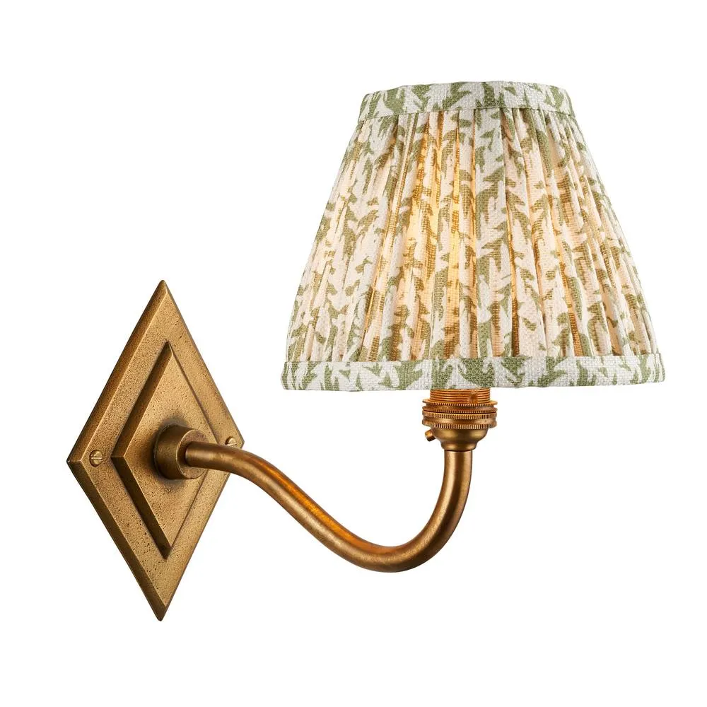 Netlighting Diamond Curve & Leaf 16cm Wall Lamp Antique Brass Herb Garden Green in Gold