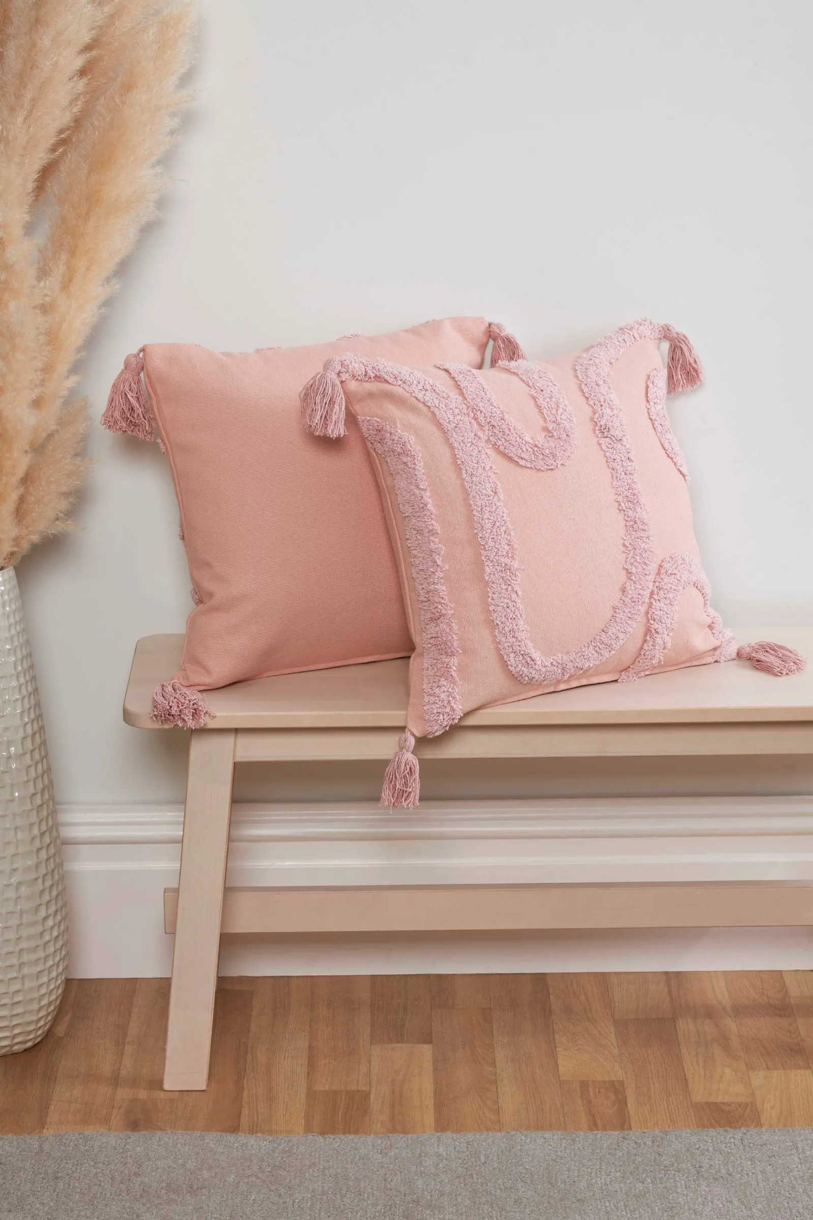 Rapport Home Cabana Tufted Cotton Cushion Cover (43x43 cm) in Dusty Pink 1