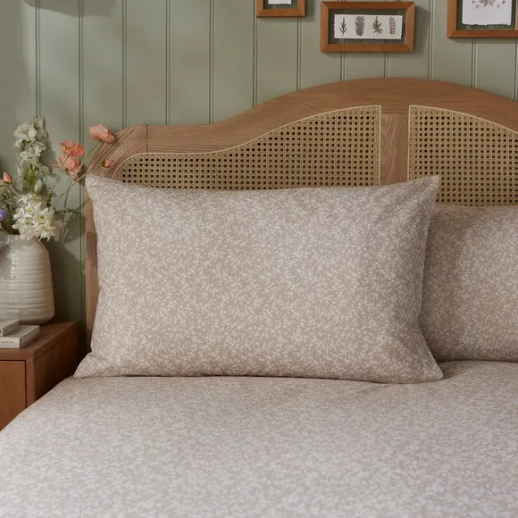 Annie Floral 144 Thread Count 100% Cotton Reversible Duvet Cover & Pillowcase Set 4