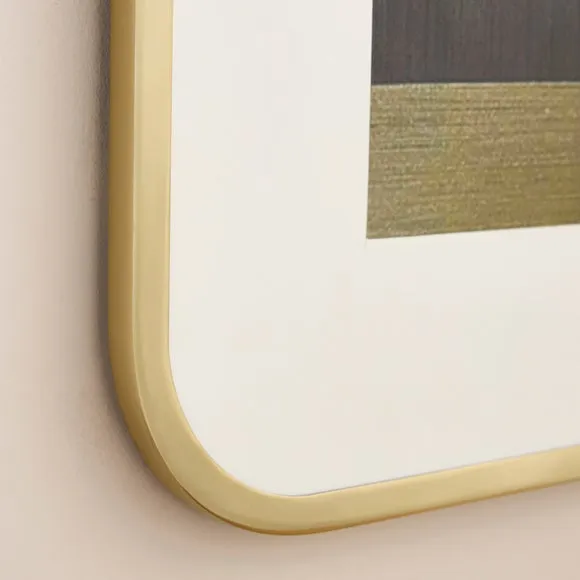 Bellamy Cast Metal Curved Corner Photo Frame 3