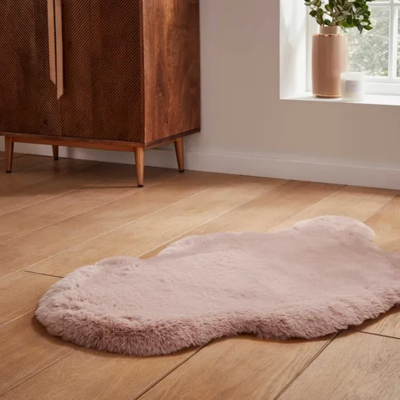 Super Teddy Faux Sheepskin Rug 2