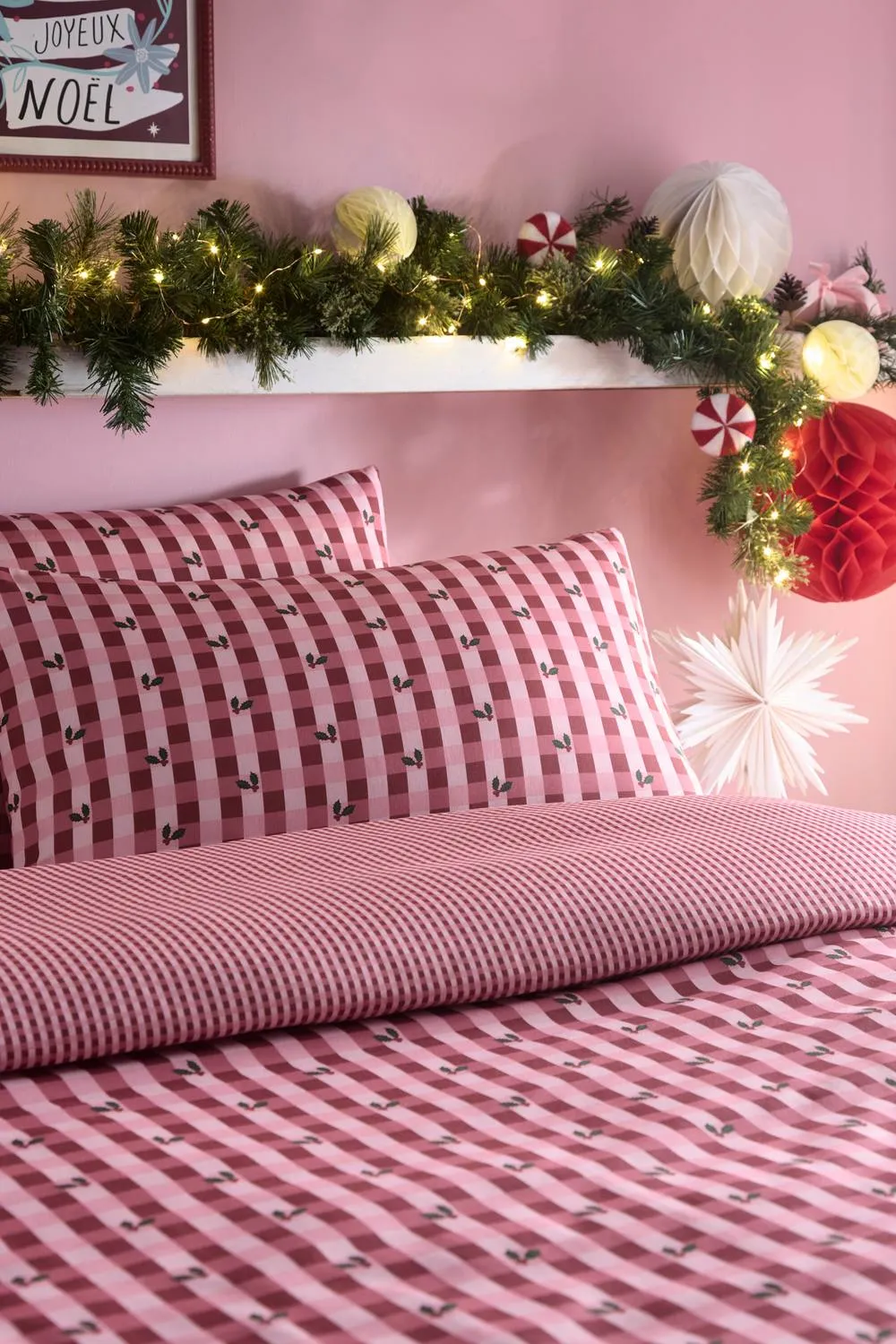 Fusion 'Holly Gingham' Easy Care Festive Duvet Cover Set in Red 2