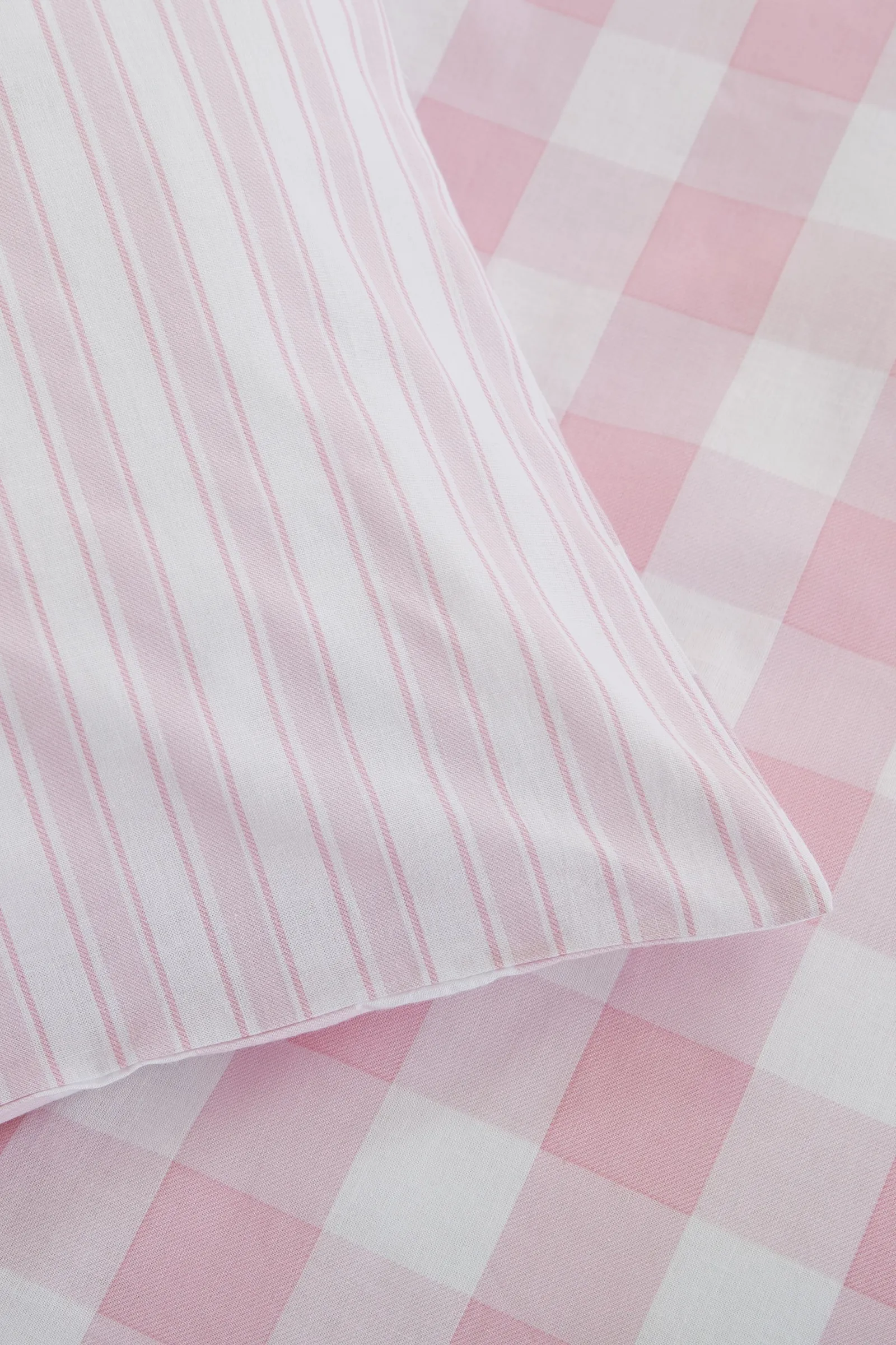 Bianca Check & Stripe Cotton Duvet Set in Pink 4