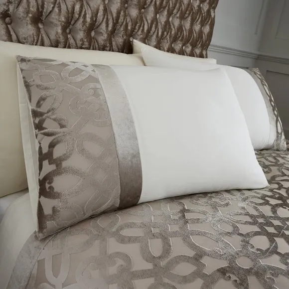 Catherine Lansfield Natural Lattice Cut Velvet Duvet Cover and Pillowcase Set 2