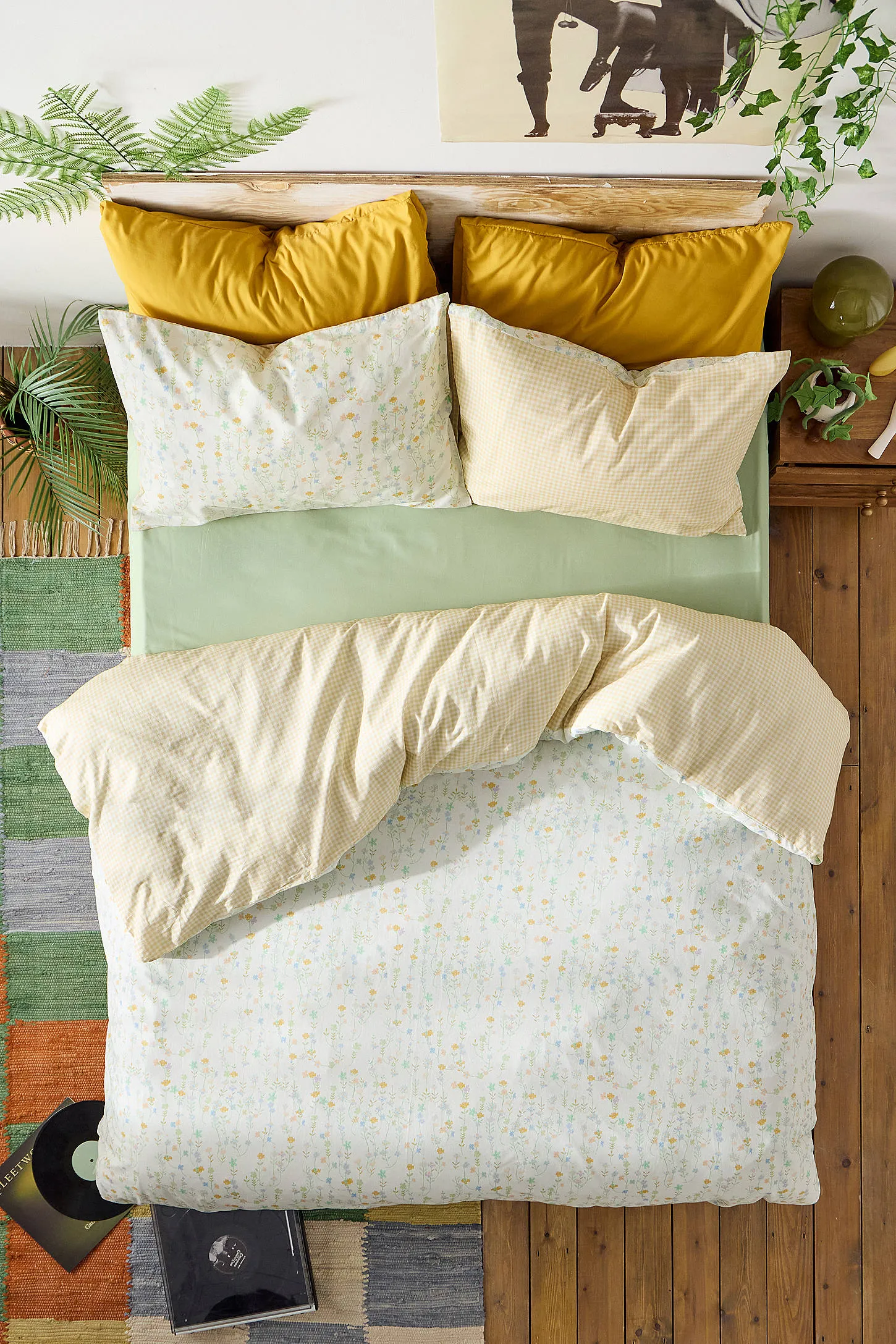Dolly Mix Reversible Duvet Set - Yellow