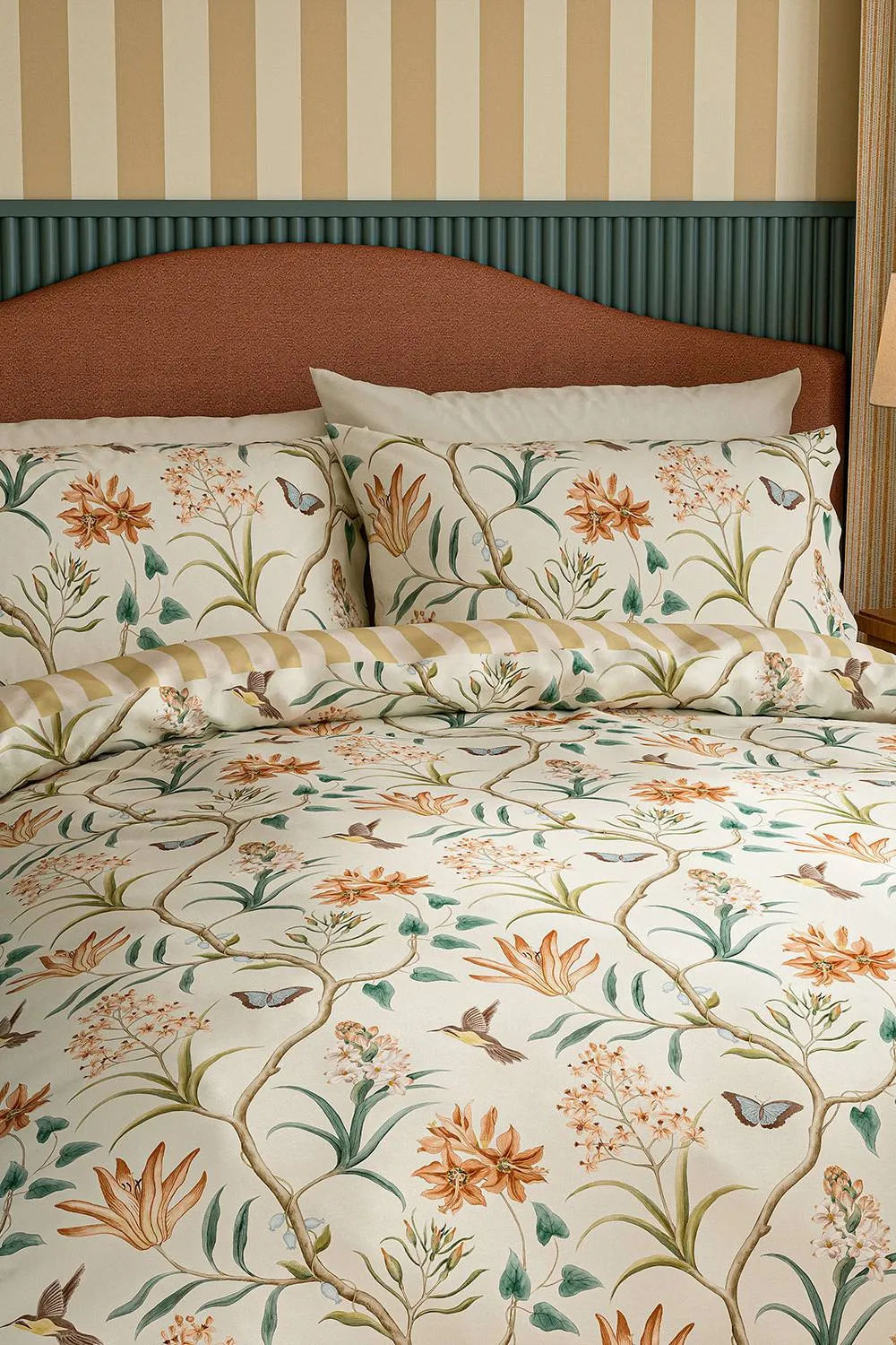 Sanderson 'Clementine' Cotton Duvet Cover Set in Beige 2