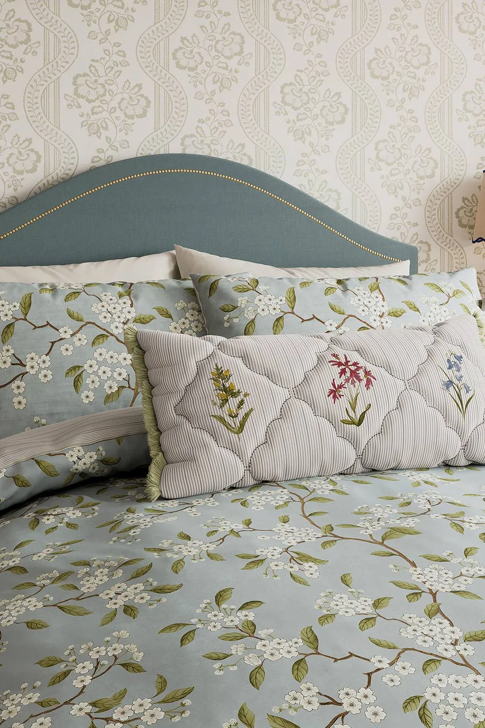Sanderson 'Damson Blossom' Cotton Duvet Cover Set in Light Blue 2