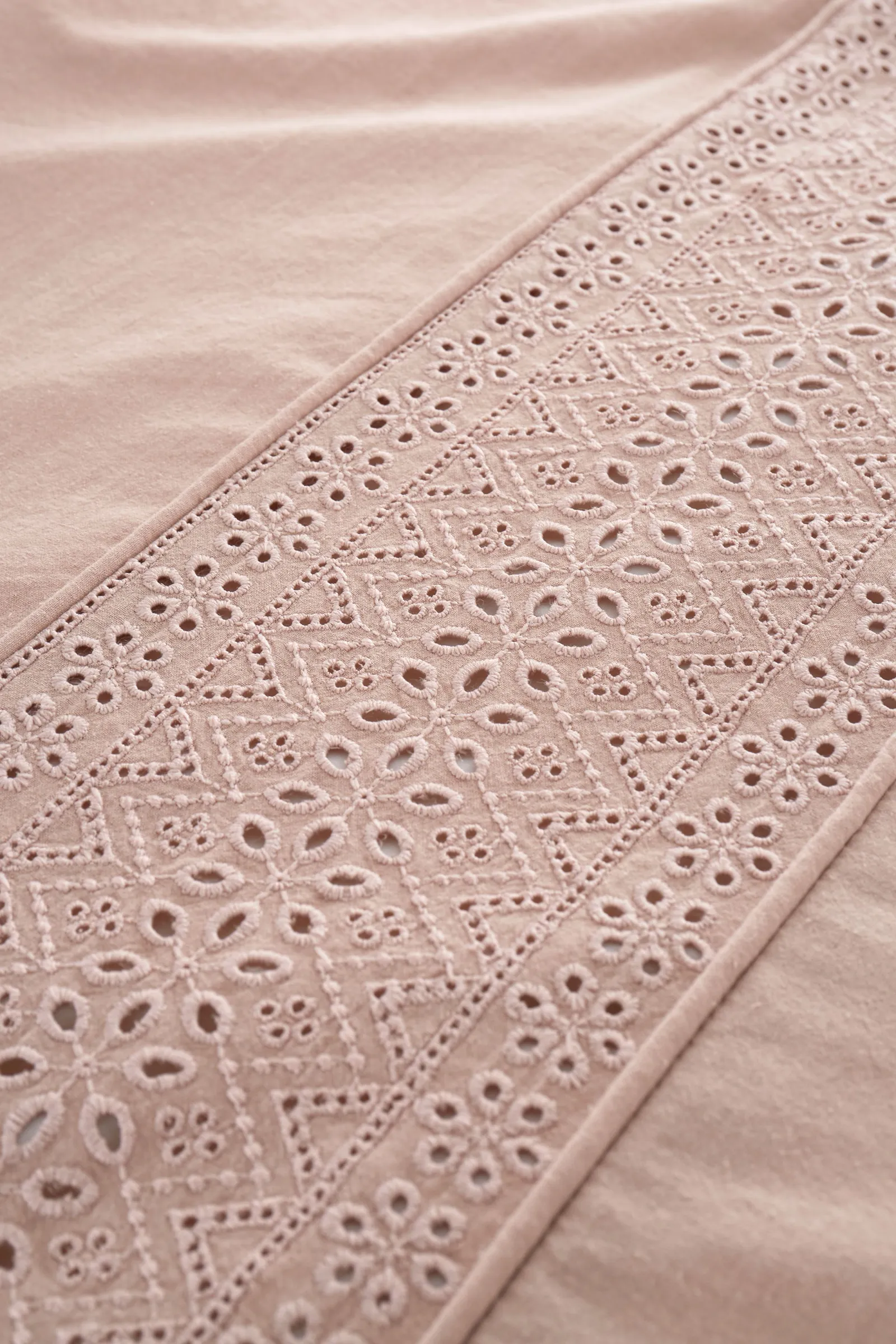 Catherine Lansfield 'Broderie Anglaise' Duvet Cover Set in Pink 3