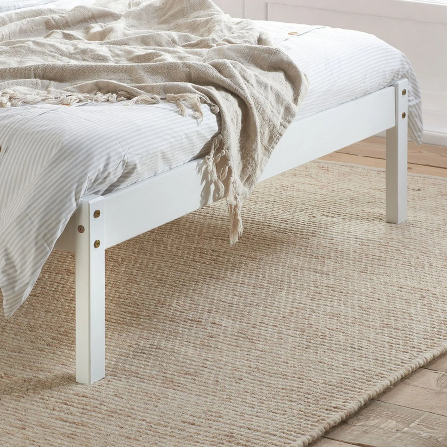 Birlea Denver Bed in White 3