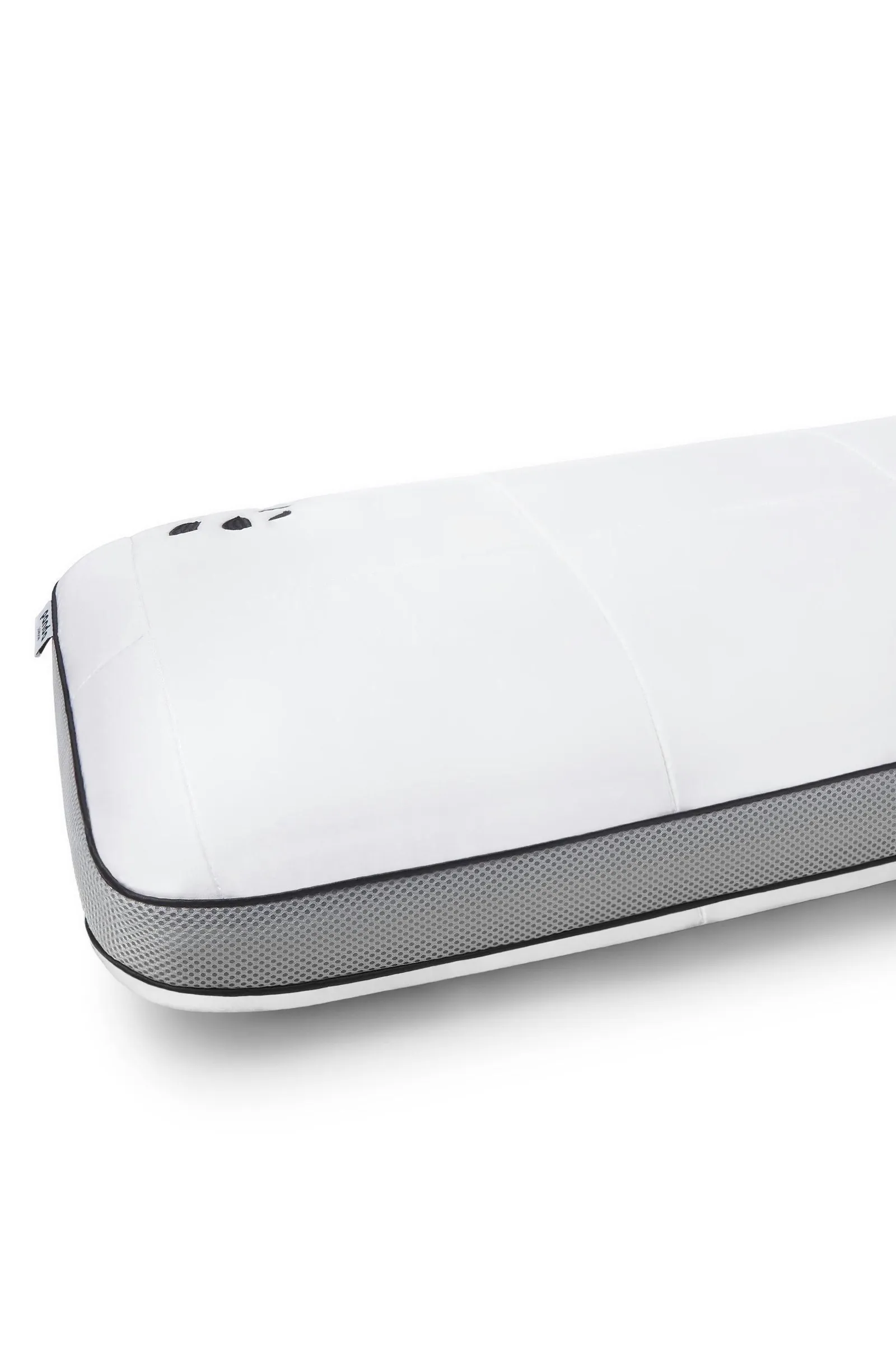 Panda London Panda Hybrid Memory Foam Bamboo Pillow in White 2