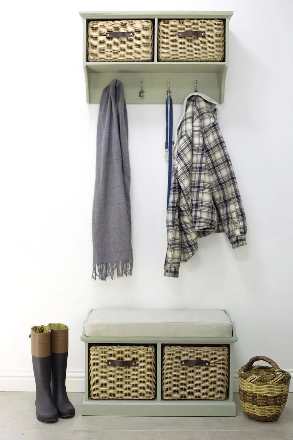Statement Furniture Tetbury 2 Brown Faux Rattan Basket & Cream Cushion Hallway Set in Light Green
